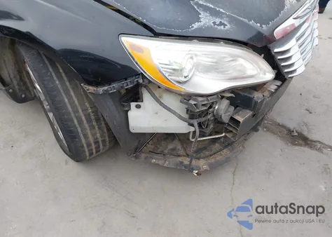 2011 Chrysler 200 Limited из США, поврежденный, VIN 1C3BC2FB7BN581740